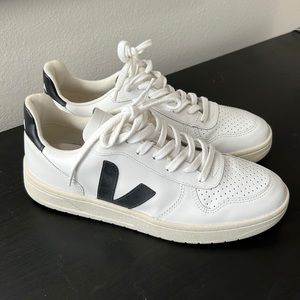 Veja Esplar Low Sneakers